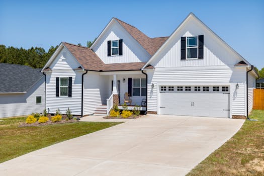 Is Your Home Whispering or Shouting? The Real Power of Curb Appeal